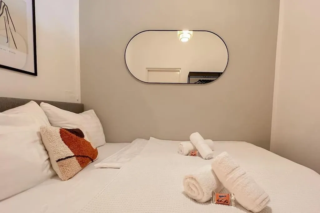 Cozy & Central 2 Bedroom Apartment Vienna