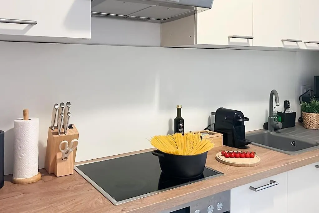 Cozy & Central 2 Bedroom Apartment Vienna